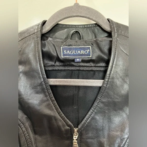 Saguaro Black Leather Vest. - Picture 4 of 7